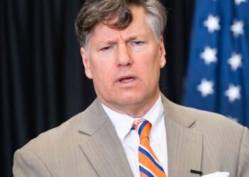 Subsecretario de Estado de EEUU encendió las redes con curiosa advertencia a testaferros del chavismo