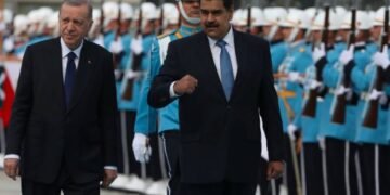 The Washington Post: Vínculos de Maduro con Turquía podrían allanar el camino hacia un posible exilio
