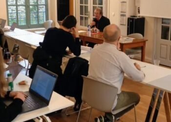 La prestigiosa universidad francesa a la que asisten los espías para formarse