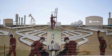 Reportaron la reactivación de envíos de insumos petroleros a Venezuela a través del puerto de Houston