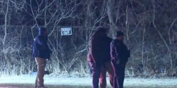 Terrible hallazgo en Ohio: Encontraron los cadáveres de dos niñas metidos dentro de maletas en un parque