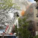 Incendio de edificio en Nueva York dejó dos muertos y al menos una docena de heridos