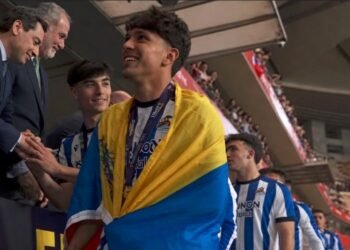 Juan Pablo Guanipa felicitó a Jon Aramburu y Yangel Herrera por ganar Copa del Rey con Real Sociedad