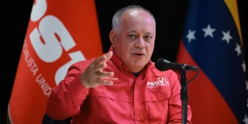 El alcalde de Panamá responde a críticas de Diosdado Cabello tras envío de ayuda humanitaria